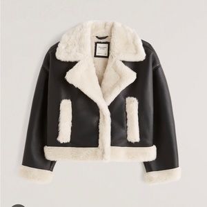 NWT - A&F Oversized Short Sherpa-Lined Vegan Leather Coat
